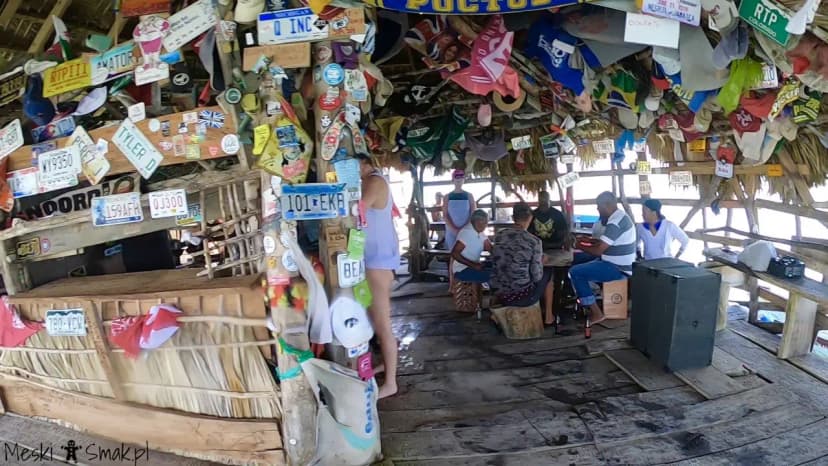 Floyd’s Pelican Bar 3
