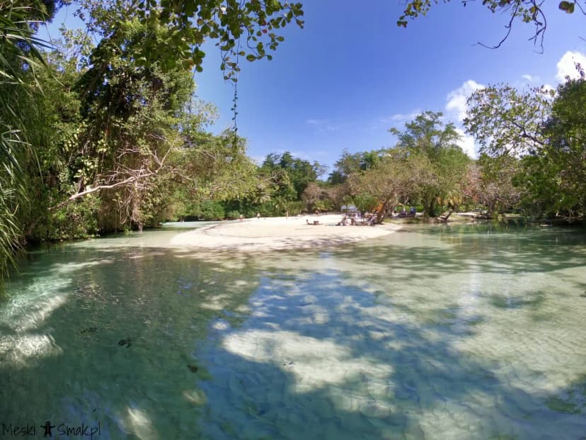 Frenchman’s Cove 2
