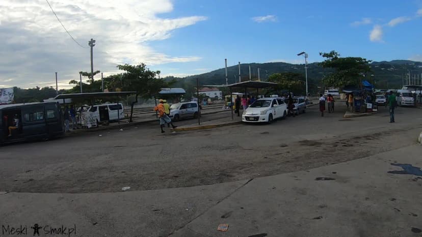 jamajka blog Postój busów i taksówek w Ocho Rios