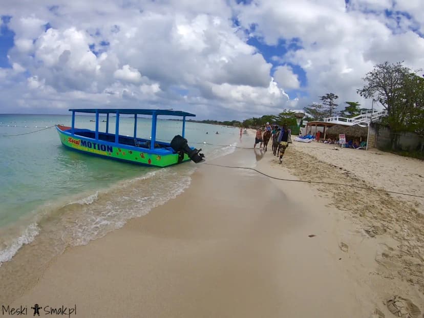 Seven Mile Beach 2